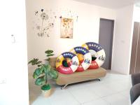 Pristine Sweet Home Kuching l 3 Bedroom l Free Parking I NearAirport I 15mins to Waterfront I Near Timberland n General Hospital - B&B Kuching