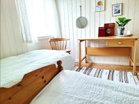 Doppel-/Zweibettzimmer mit Meerblick