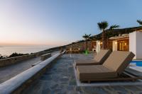 Naxos Royal Villas - B&B Stelída