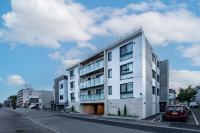 Three-Bedroom Apartment with Balcony