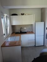 Mira - Ferienwohnung Drniš