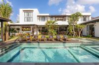 Villa Amayana - Brand-New LUX 5BR Villa with Grand Pool & Garden - B&B Kerobokan