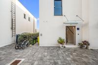 Pure Bliss Villa With Jacuzzi - Happy Rentals - B&B Tisno