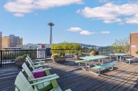 Downtown Seattle Loft with Rooftop & Skyline Views - Bed and Breakfast Seattle