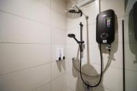 The Holiday Retreat 2BR1B 1-6pax Rooftop Pool - Meldrum Heights - B&B Johor Bahru