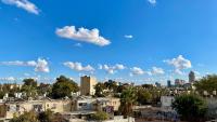 חדש! נאות מדבר - צמוד ל BGU וסורוקה עם אינטרנט סיבים, מיזוג מלא ו Google TV! - Chambres d'hôtes Beer-Sheva