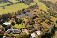 Wayside Zenhill Retreat Bowral Event & Farm - B&B Glenquarry