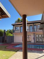 Urban Rest Guesthouse - B&B Mahikeng
