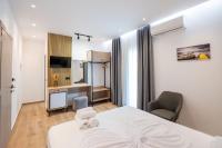 One-Bedroom Apartment with Garden View