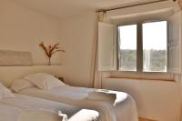 Llach 1560 - B&B Sant Martí Vell