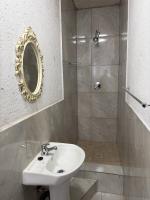 Executive Luxury Room Stylish Pretoria Stay - B&B Pretoria