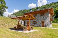 Chalet Ginepro - Chalet Maso Vecchio con vista montagne Passo Brocon, Trentino - Chambres d'hôtes Castello Tesino