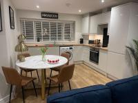 Modern New-Build 1 Bed House Near Science Parks - B&B Cambridge