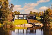 Villa Noir Muurla - Premium - Lakefront - Stylish - Bed and Breakfast Salo