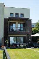 Azure Residence Koumitsa - B&B Nea Roda