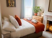 Character Spacious 3 bedroom Apartment on Mill Rd - Chambres d'hôtes Cambridge