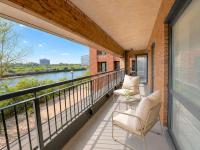 3 Bedroom Apartment - Sleeps 6 - Balcony - Riverside - B&B Manchester