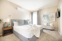 Modern 2BR Near Beverly Hills & Melrose - B&B Los Angeles