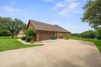 Wanderers Haven - pool, media room, gatherings - B&B Belton