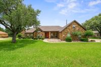 Wanderers Haven - pool, media room, gatherings - B&B Belton