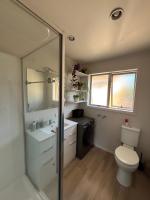 Modern Cozy Apartment - B&B Christchurch