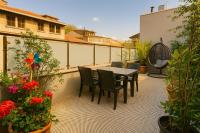 GuestPort No 5 Luxury Suite, Galata Tower View, Terrace - B&B Istanbul