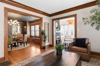 Charming 2BR Lake Erie Retreat Near Gordon Square - Ferienwohnung Cleveland