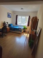 Southsea High street - B&B Portsmouth