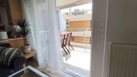 Modern 2 bedroom cozy, quiet and bright apartment in Marousi - B&B Atene