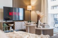 Modern 1BR Direct to Wembley Sleeps 4 - B&B Hatch End