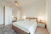 Three-Bedroom Deluxe Apartment