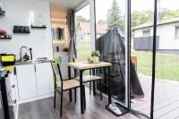 Tiny House AnneMone bei CaroGrün in Erfurt-gemütlich-sonnig-Küche-Bad-Garten-Parken-Pool-Sauna-Klimaanlage-WLAN - Chambres d'hôtes Erfurt