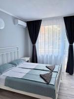 La Luna - Cozy Seaside Apartment in Nessebar by Flat Mаnager - B&B Nesebar