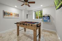 Walk to DT Toga Game Room Hot Tub EV Charger - Chambres d'hôtes Saratoga Springs