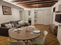 Teuta - B&B Nago–Torbole