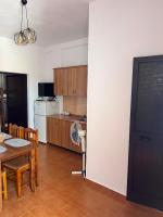 Astrit Hotel - B&B Velipojë