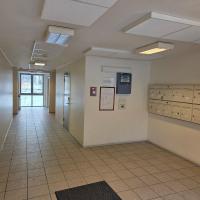 Bright and modern 2-room apartment with a sunny balcony - Chambres d'hôtes Oslo