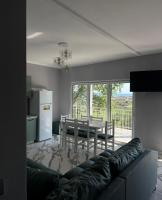 Hotel Dalian - B&B Baks-Rrjoll