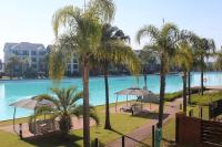First Gen lagoon facing luxury apartment - B&B Pretoria