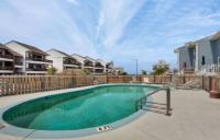 Golden Aura Beach & Pool Condo - B&B Navarre