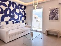Ammos by Lithos & Key - 2bdr Kalamata Sea View Flat - Ferienwohnung Kalamata