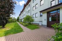 Turquoise Apartment in Cracow with Large Terrace by Noclegi Renters - B&B Cracovia