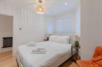 Newly Refurbished 2BD Flat - Wimbledon Village! - Ferienwohnung London