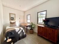 Little Tara Cottage - B&B Hermanus