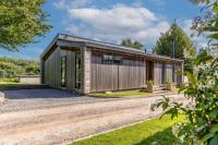 Nyland Lodge - Hot Tub - Fireplace - Free Parking & WiFi - B&B Cheddar