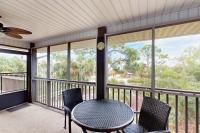 Dog-friendly home near the beach with spacious living area porch & sundeck - B&B Port Saint Joe