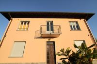 Il Pettirosso by Kibilù Affitti Brevi - Bed and Breakfast Buguggiate