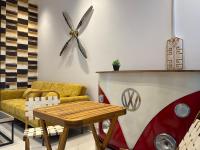 E7 - Bright 2Bedroom Apartment with Patio - Bed and Breakfast Riyad