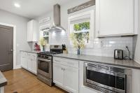 Brand New Retreat N Five Points Near Downtown - B&B Nashville