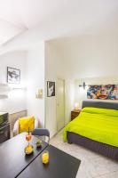 Urban Studio - Chiaia 82 - B&B Naples
